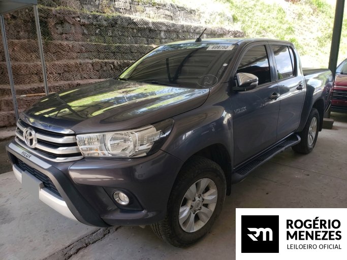 TOYOTA HILUX CD 16/17